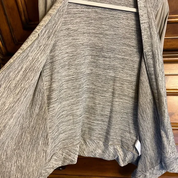 LOGO by Lori Goldstein - Picture 6 of 8